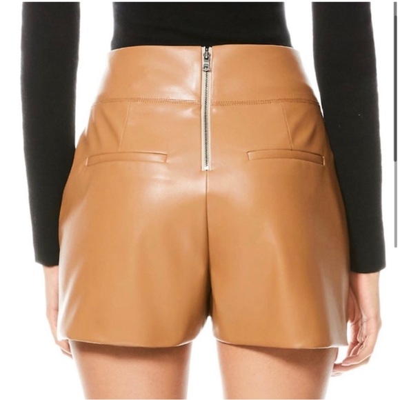 Chic High Waist Tan Leather Shorts
